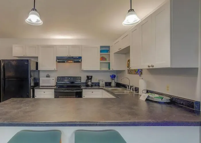 Living The Dream 2 Bedroom Ocean View Cozy Gulf Shores